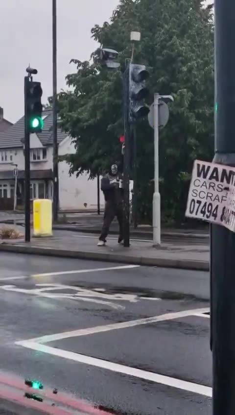 The people are striking back against the technocrats!