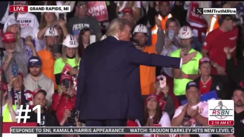 The Final Donald Trump Rally Dance - In Grand Rapids Michigan 11.4.2024