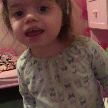 Singing Twinkle Twinkle