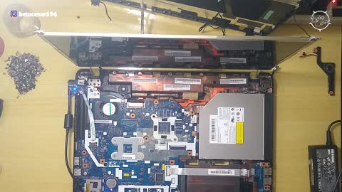 Montando um Notebook Acer - SÓ UM BACKUP PRA EU EDITAR DEPOIS