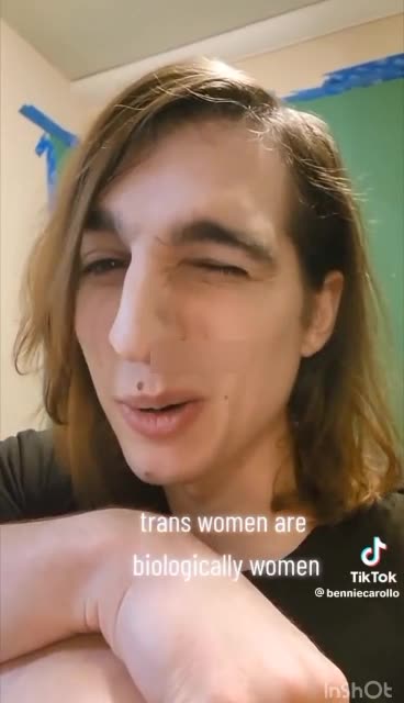 🇺🇲Males who transition are really biological women because they have feminine brains