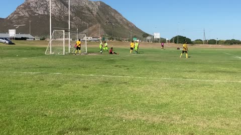 Gansbay Rovers vs. Salim United FC: Goal! Mpompo