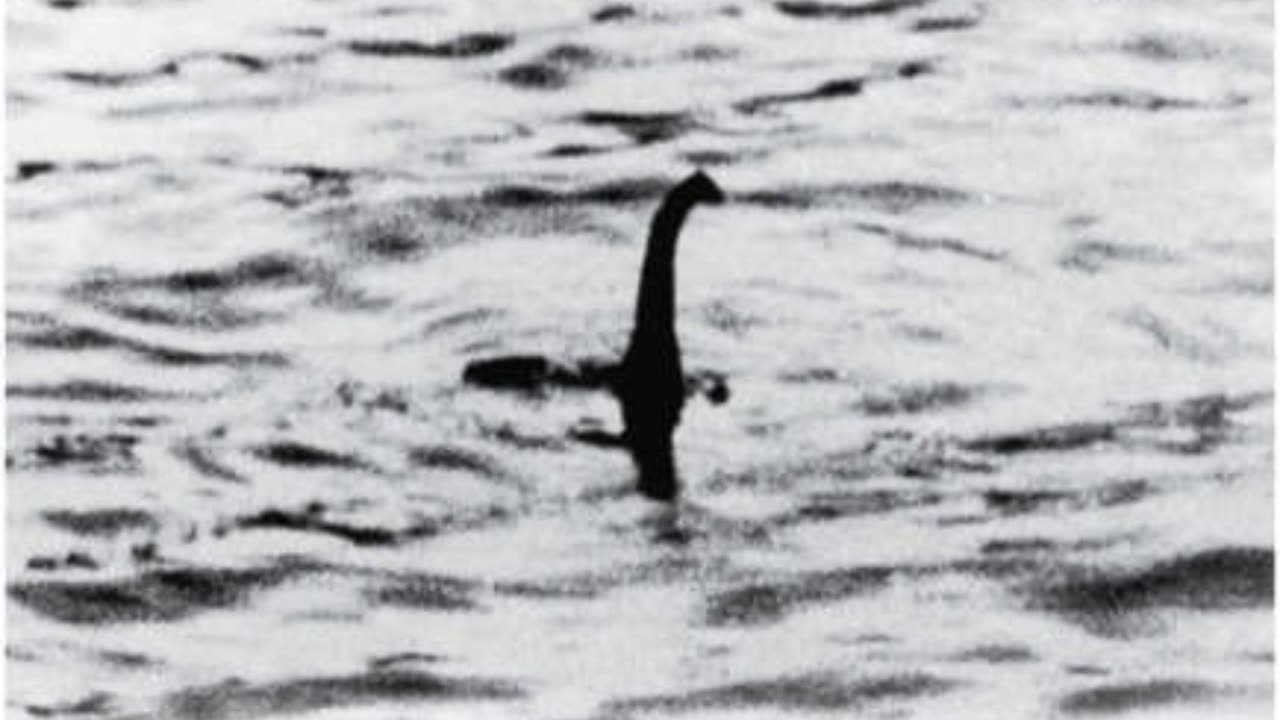 Loch Ness Hoax & The Beatles' Rise: Two Iconic Photos