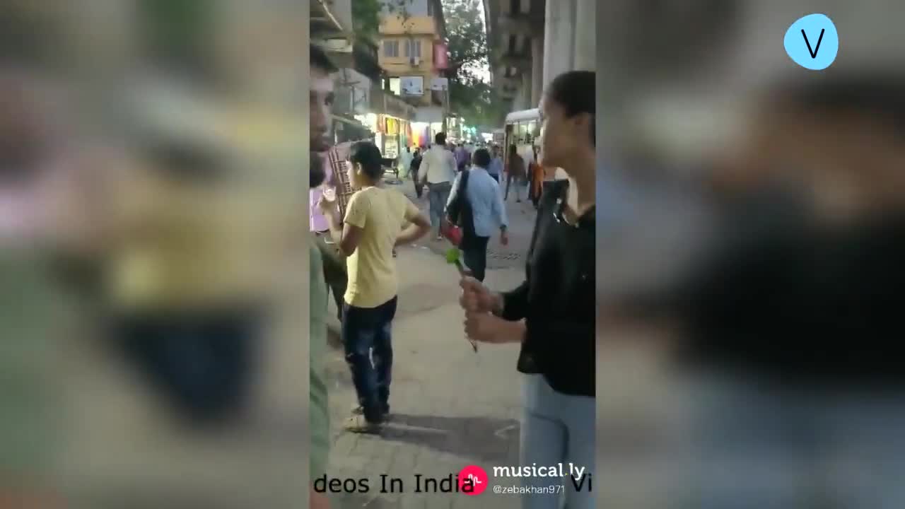 Real Girl propose to a boy - Best Proposal Viral Video💑