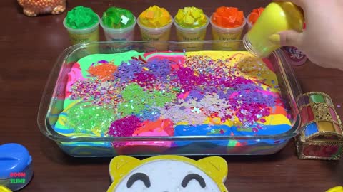 SATISFYING WITH CLAY PIPING BAG AND CLAY AND GLITTER ! Mixing Random Things Into GLOSSY Slime #2470