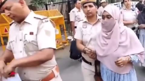 Delhi Police know how to deal with 🇵🇸 #HamasTerrorrists supporters