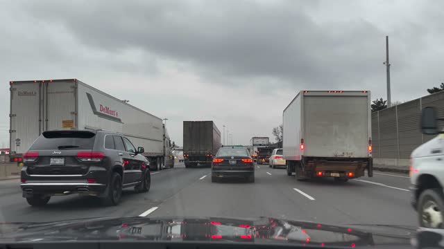 You won't believe what I saw on a busy Toronto highway Re: Vx