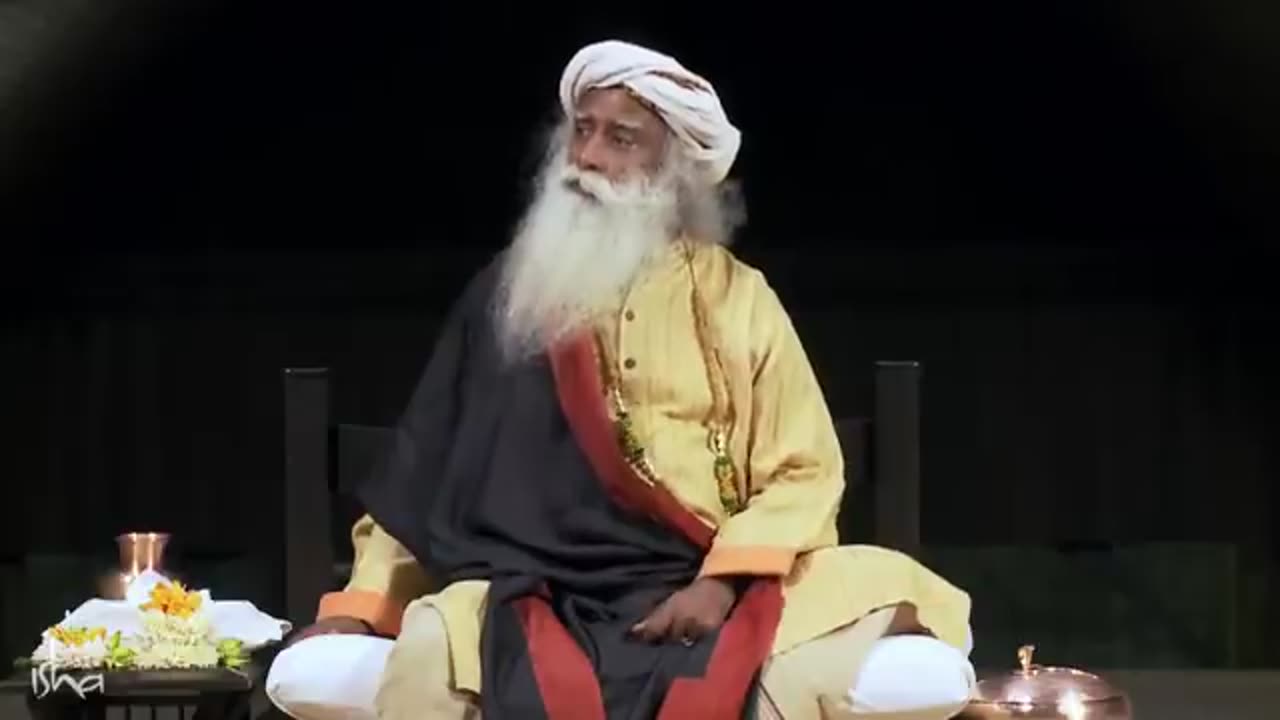 Intensität und Entspannung sind die wichtigsten Qualitäten, um wahrnehmungsfähig zu werden| Sadhguru