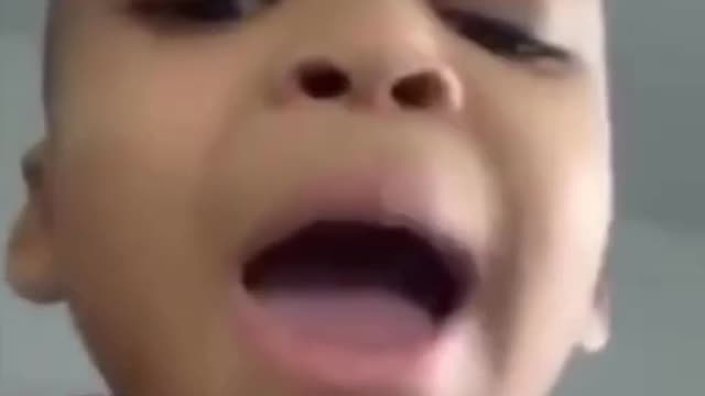 kids uses grandma voice for autotune