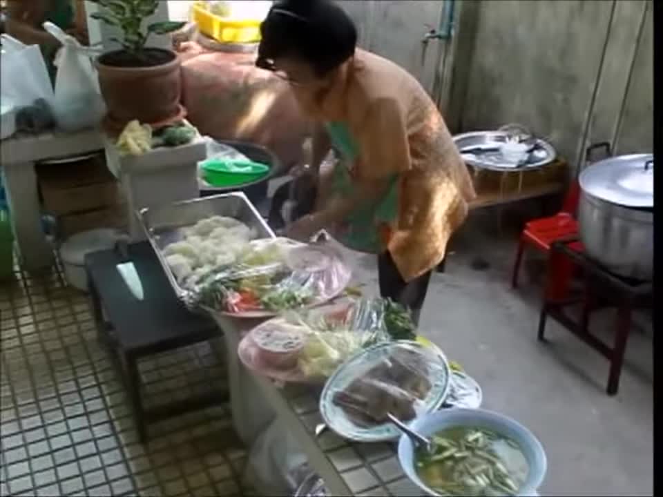 2005 Bangna House Blessing