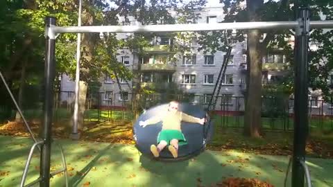 Sleeping swing