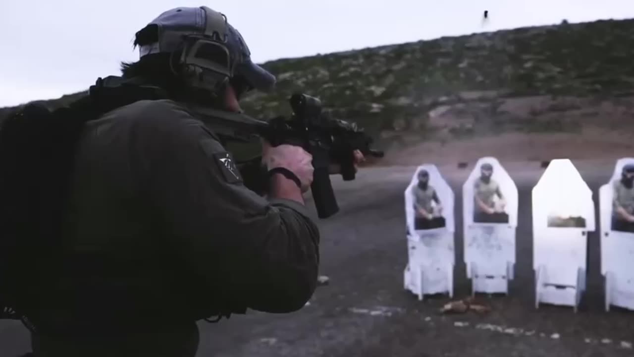 Instructors of the French PMC Khimaira Strategy Tactics train Israeli security forces.