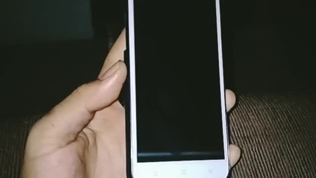 Classic and elegant smartphone