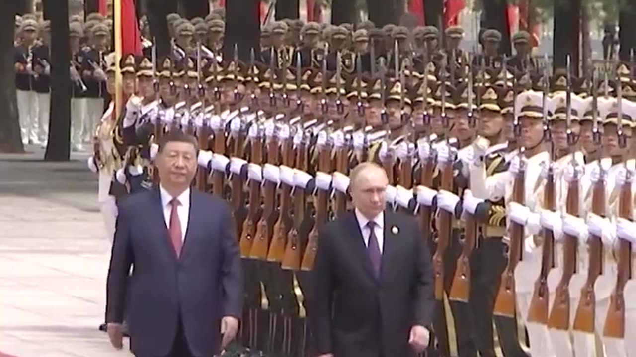 President Putin Receives Grand Welcome In China