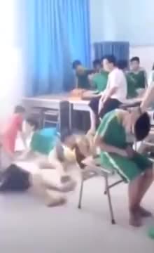 A Magic Trick To Scare Kids