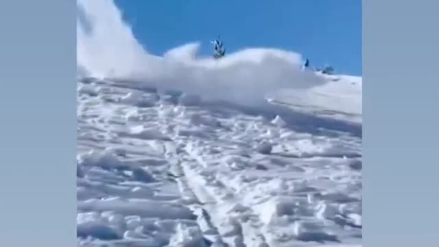 extreme sports skiing