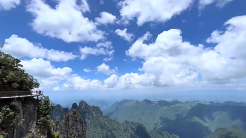 The top of the mountain scenery