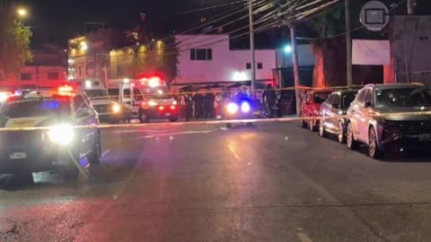Gunmen open fire in a bar in central Mexico killing 10 and injuring 13