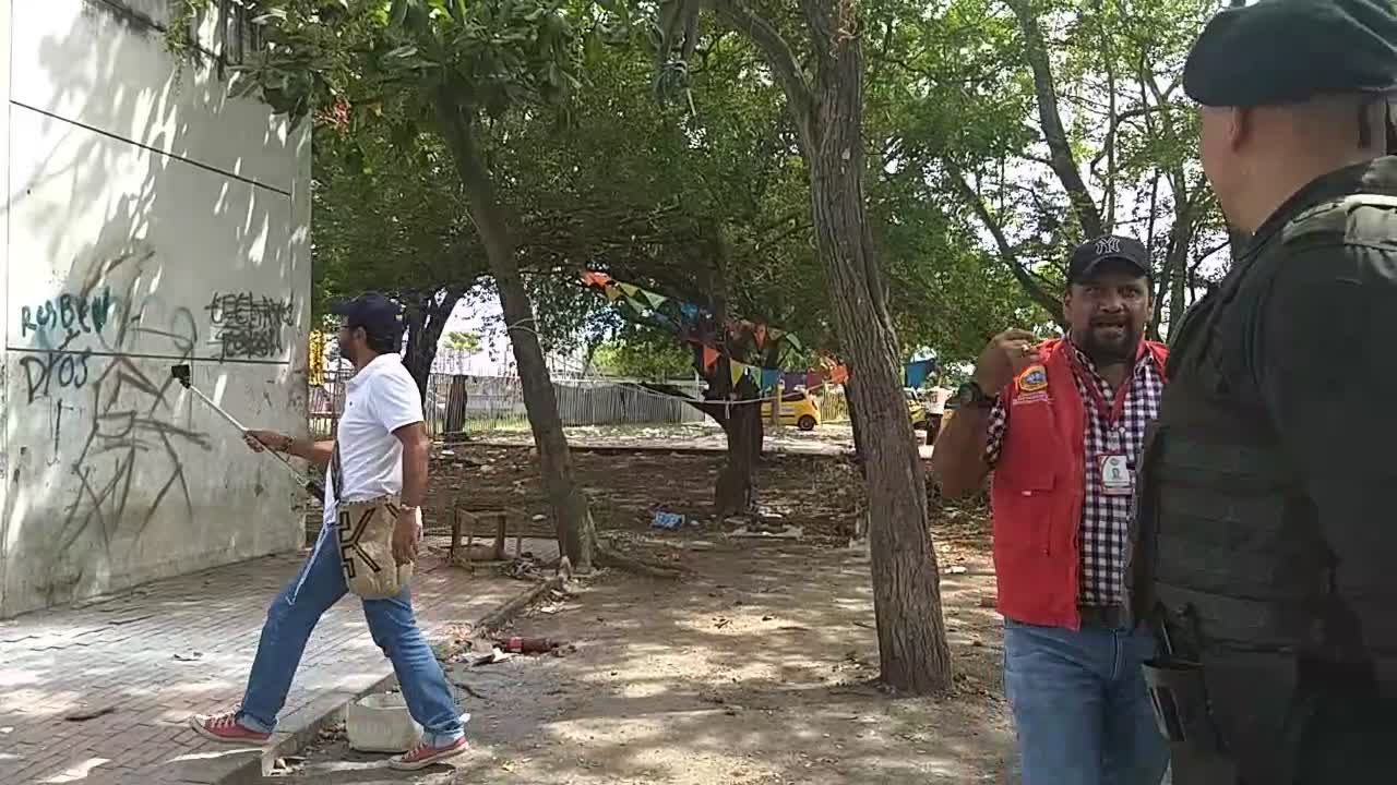 Demolición de estructura en Chambacú