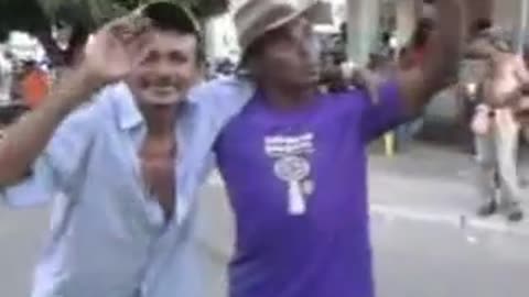 funny drunk! FUNNY VIDEOS! Two drunks FUNK DANCING WITH THE