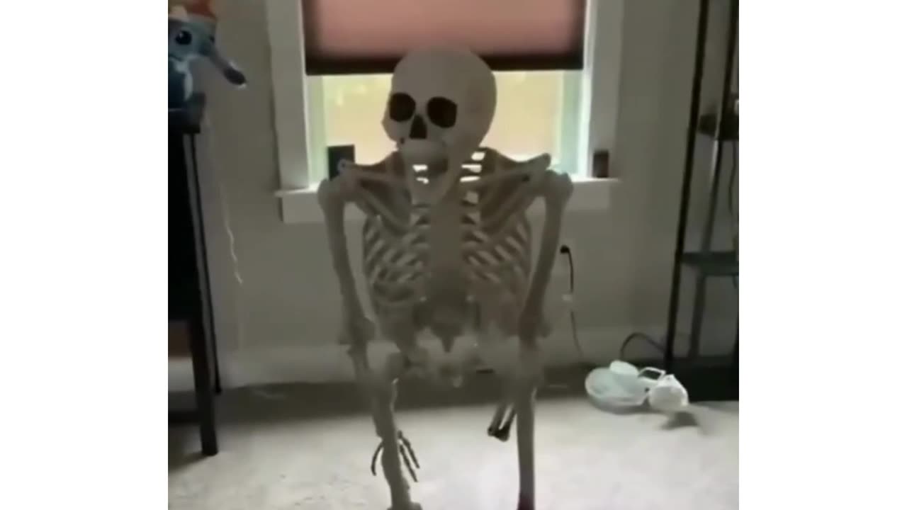 Crush meme X Skeleton