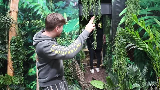 World’s Most Dangerous Escape Room!