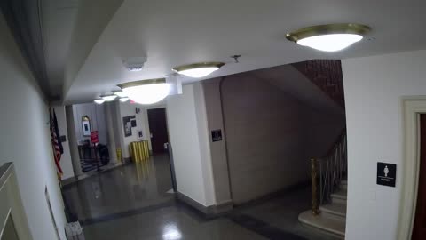 3237LHOBGRStair1_2021-01-06_04h00min01s900ms.mp4