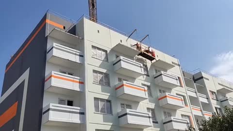 Mariupol - Russia building new apartments