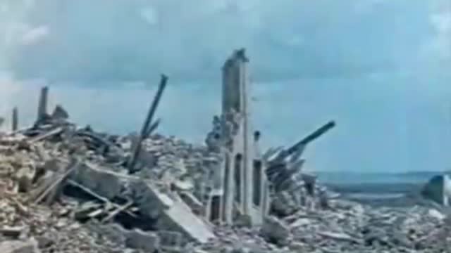 SOVIET'S FATAL HYDROGEN BOMB TEST [1953]
