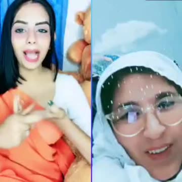 Sweet HOT girls shars open short live Pakistani shazadi pat 2