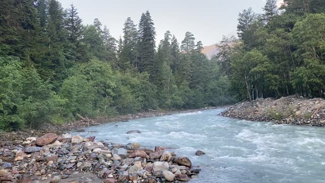 Beautiful landscape of a waterfall with the relaxing sound of the water.