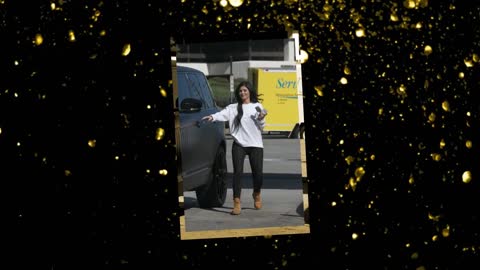 Bombshell Model Kylie Jenner Shows Off Her $1 Million Shoe Closet With Kicks