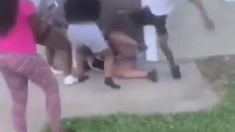Public asking for help identifying teens in viral video from Brooklyn, Illinois