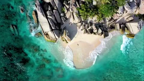 Beautiful Ocean Waves