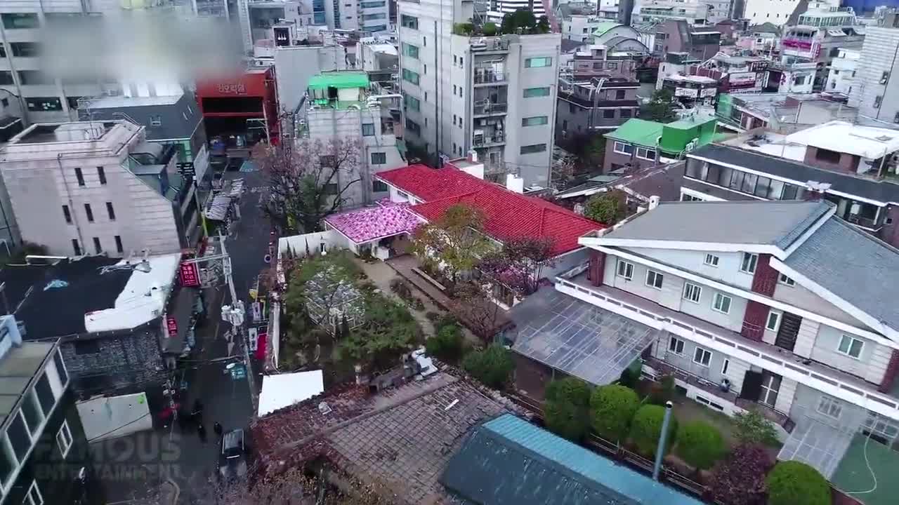 BLACKPINK | House Tour| The Girls’ Multi Million Dollar Dorm