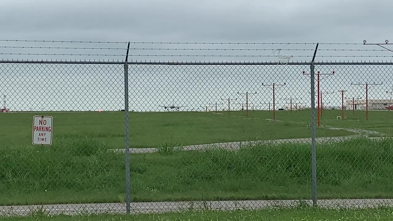 American Airlines 2922 KTUL Arrival