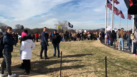 vaccine mandate rally