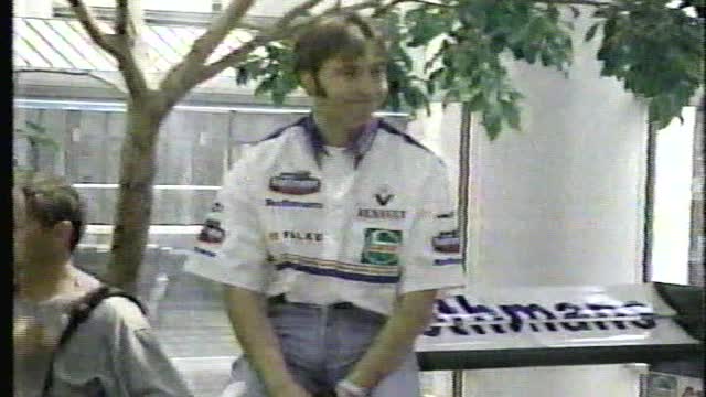 Conference de presse de Jacques Villeneuve en route vers le grand prix de F1 du Canada de 1997