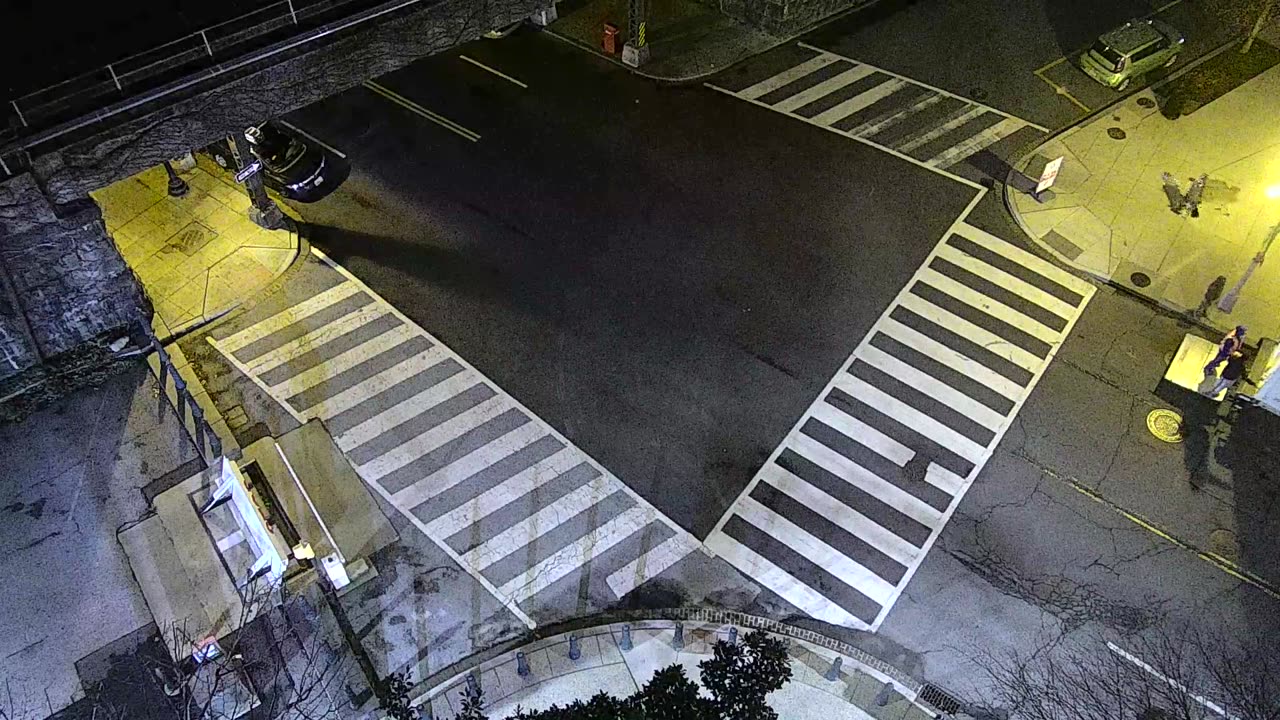 3821FHOBRFSouthwestRoof_2021-01-06_06h02min17s947ms.mp4