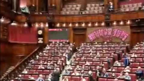 🔴 On. Claudio Borghi: "Dalla scatoletta..."