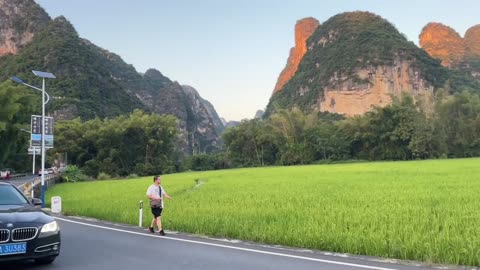 Scenery along China's Ten Mile Mountains