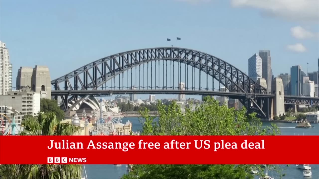 Julian Assange back in Australia after leaving US court a free man | BBC News.