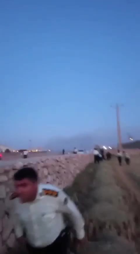 Iran: State police attack villagers after executing two locals