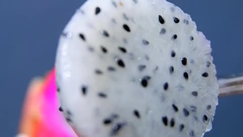 Dragon Fruit Cutting