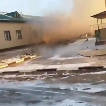 BREAKING: FOOTAGE SHOWS A UKRAINIAN KAMIKAZE DRONE STRIKING CHECHNYA RUSSIA