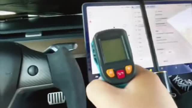 How to prevent the seat steering wheel from burning due to vehicle exposure in hot summer