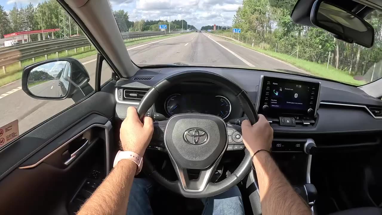 2023 Toyota RAV4 [2.5 Hybrid Dynamic Force 218HP] 0-100 POV Test Drive