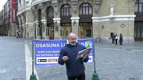 JESUS GARCIA EN BILBAO PLAZA ARRIAGA CON OSASUNA LIBERTAD