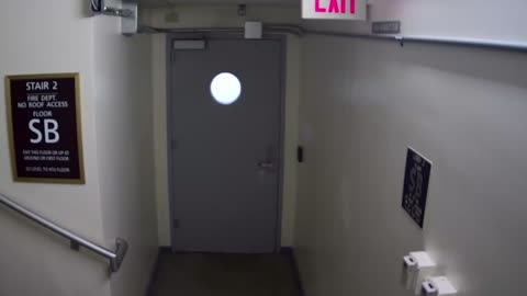 6160RHOBSBRSBST2StairwaySide_2021-01-06_16h20min00s700ms.mp4