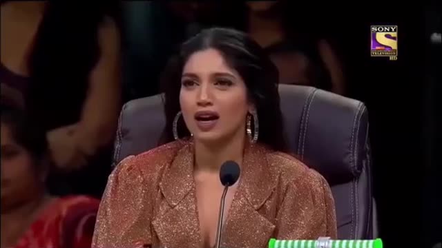 Cậu bé thách thức các nhà vật lý.